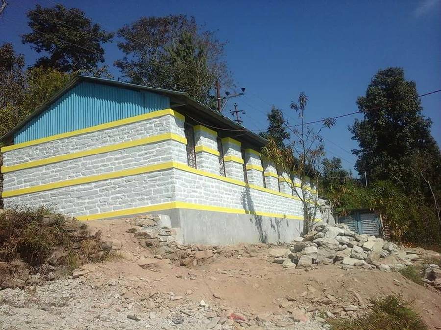 Tikhatal Primary School, Dolakha, Gebäude repariert